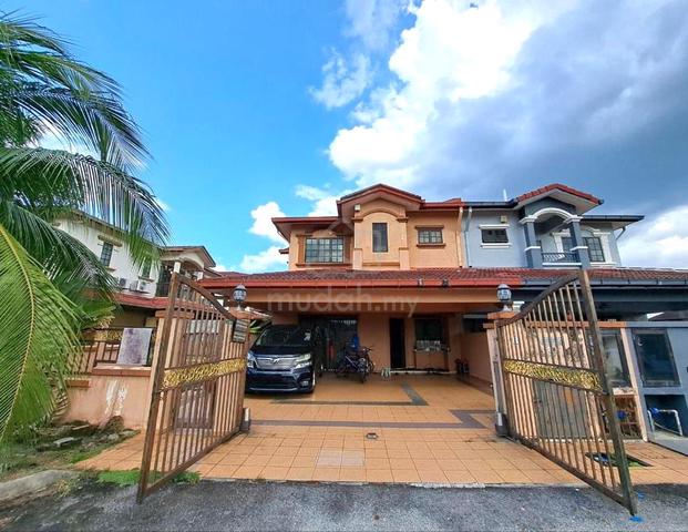 Renovated Double Storey Semi-Detached House @ Chera 1