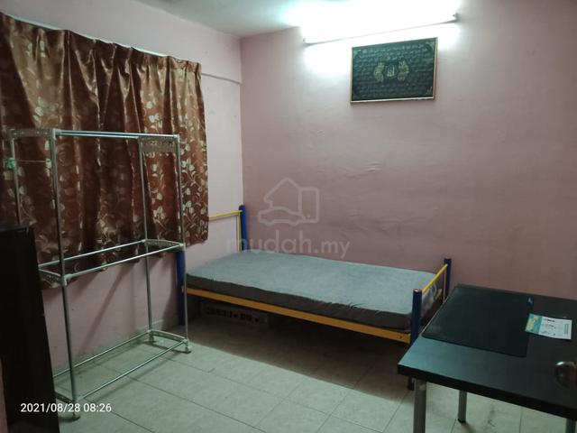 Furnished Medium Room  Kuala Lumpur Bangsar South Room For Rent 1