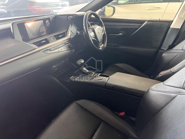 2019 Lexus ES250 2.5 LUXURY (A)*SUPER TIP TOP* - 4