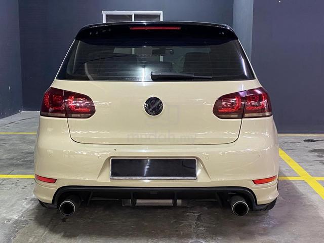 2009 Volkswagen GOLF 2.0 GTi (A) - 4