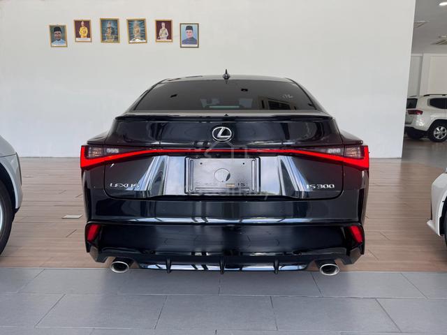 2022 Lexus IS300 F SPORT MODE GLITER/ SUNROOF - 3