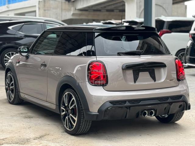 2022 Mini COOPER 2.0 JCW 3 DOOR / 19K KM ONLY - 2
