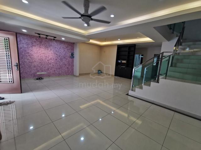 2sty Terrace House 24x70, Bukit Rahman Putra, Sungai buloh 1