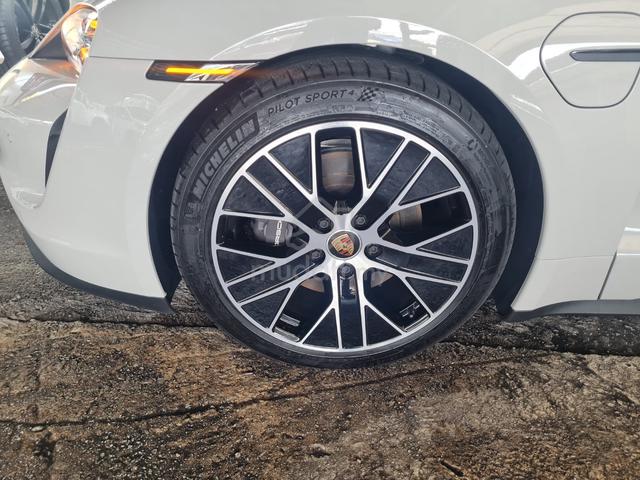 2024 Porsche TAYCAN SEDAN 5 YEARS BATTERY WARRANTY - 5