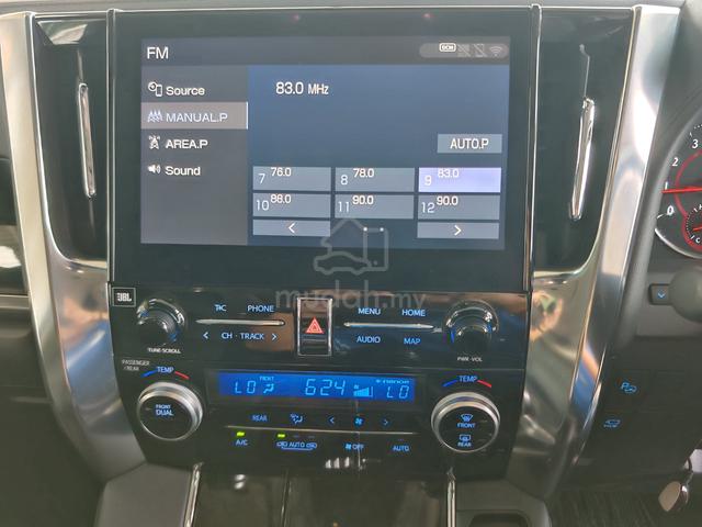 2022 Toyota ALPHARD 2.5 SC JBL DIM BSM Sunrof 4CAM - 4