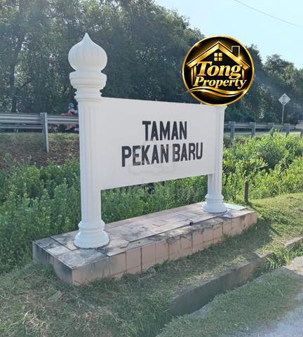 Facing Main Road Taman Pekan Baru Double Storey Shop Lot For Rent 1