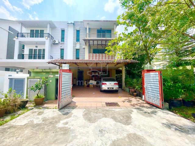 3 Storey Semi-D Taman Saujana Suria Kajang 1