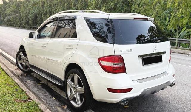 Mercedes Benz ML350 V6 3.5(A)AMG SPORT**ML300 - 2