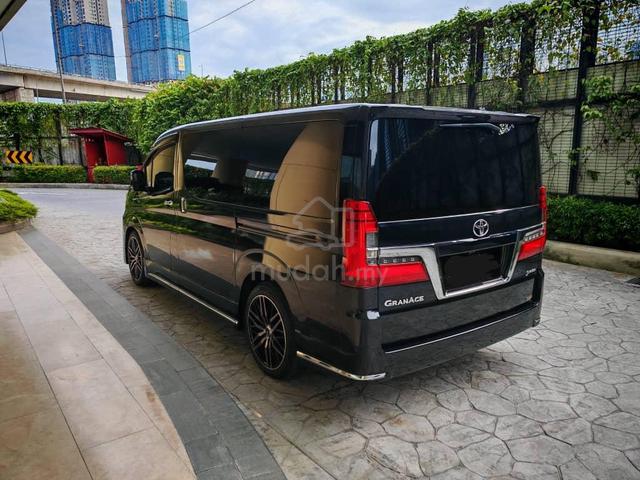 2020 Toyota GRANACE 2.8 PREMIUM (A) - 2