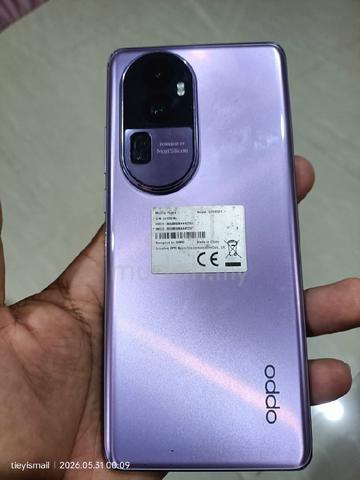Carousel Image