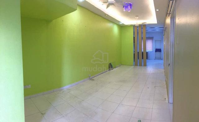 Ground Floor Unit Townhouse For Rent Taman Putra Perdana 1