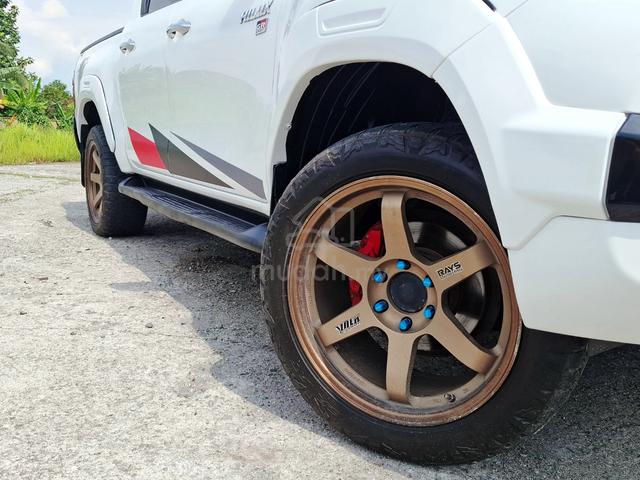 2016 Toyota HILUX 2.4 G VNT (A) loan kedai - 4