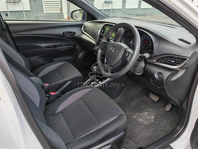 2022 Toyota YARIS 1.5 E (A) - 4