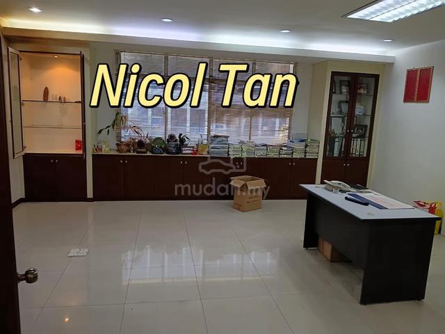 3 storey shoplot @ Bandar Sunway ,Seberang Jaya for sale . 1