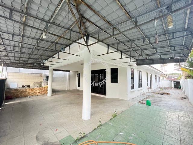 Botani Taman Lapangan Pelangi DoubleStorey Semi-D Fully Furnished Ipoh 1