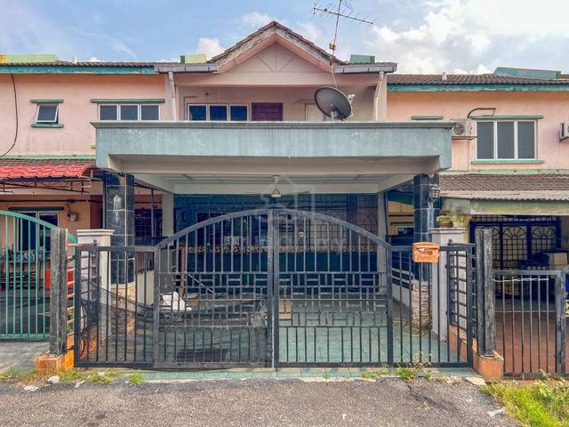 [Fully Extended] Double Storey Terrace Taman Sri Haneco, Semenyih 1