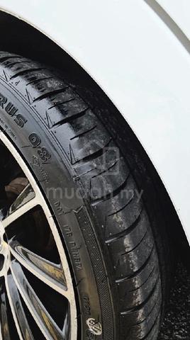 Mercedes-Benz E250 CGI Turbo Facelift - 5