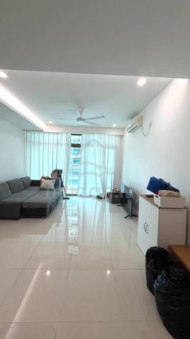 Parc Regency 1