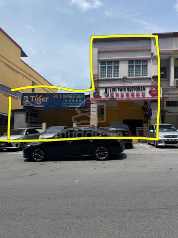 Rasah Jaya shoplot  1.5units with equipment aircon near kk family mart 1