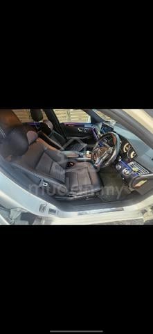 2014 Mercedes Benz E250 AVANTGARDE (CKD) 2.0 - 4