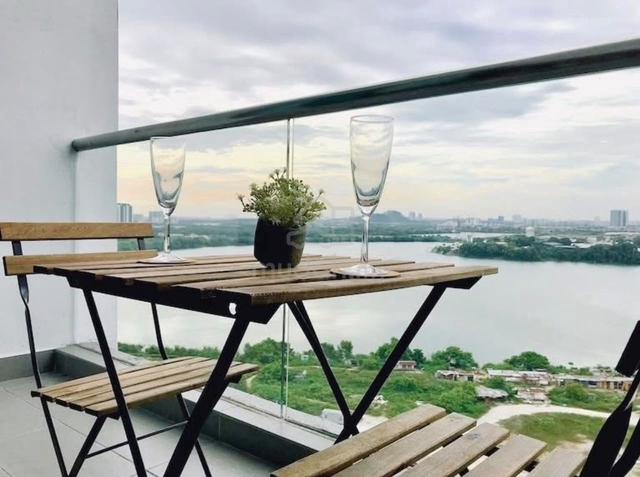 Skyvilla @ D Island 1