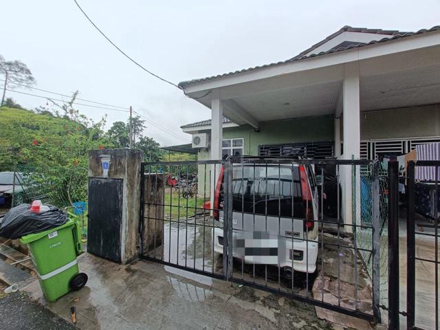 TERES CORNER LOT SETINGKAT Taman Desa Bangau Temerloh 1