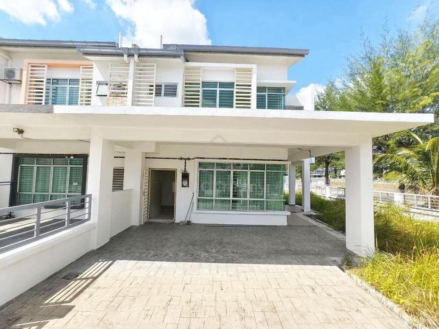 CORNER LOT Double storey pines 2 hillpark puncak alam 1