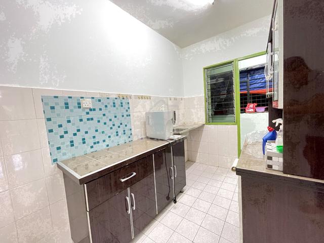 One Sierra Apartment 1
