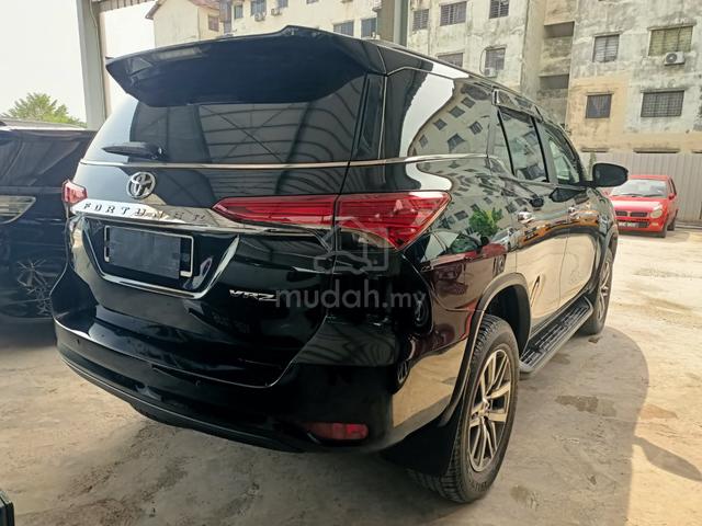 2018 Toyota FORTUNER 2.4 VRZ 4X2 (A) - 3