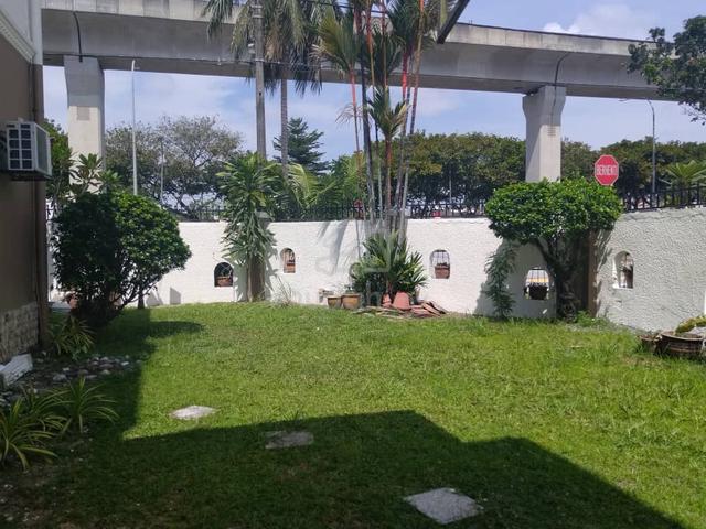 SS14 SUBANG – 7+1 Bedrooms, PERFECT FOR KINDERGARTEN! 5MINS to LRT 1