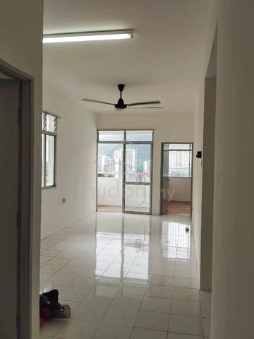 Bukit Awana Condominium 1