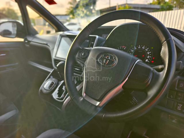 2021 TOYOTA VOXY ZS KIRAMEKI III / 7 SEATS / 41kKM - 5