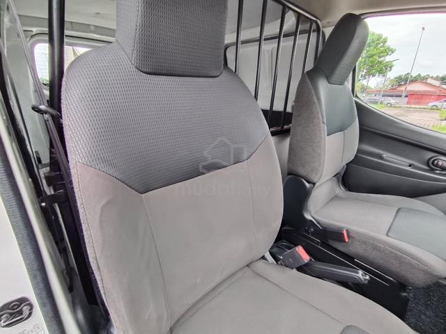 2015 Nissan NV200 1.6 (M) Panel Van - 5