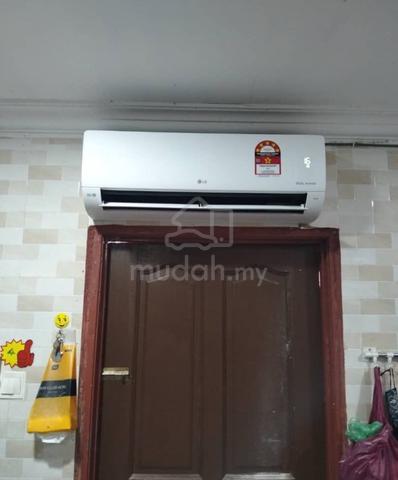Carousel Image