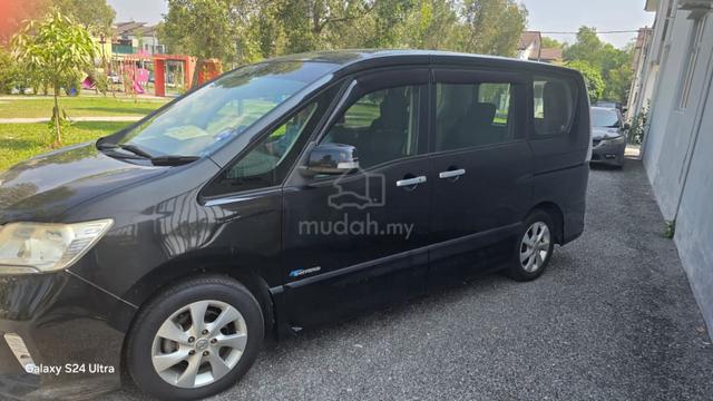 2013 Nissan SERENA 2.0 S-HYBRID HIGHWAY STAR - 4