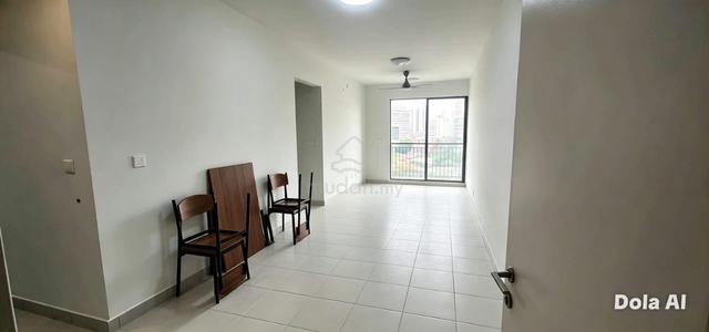 Residensi Max 1