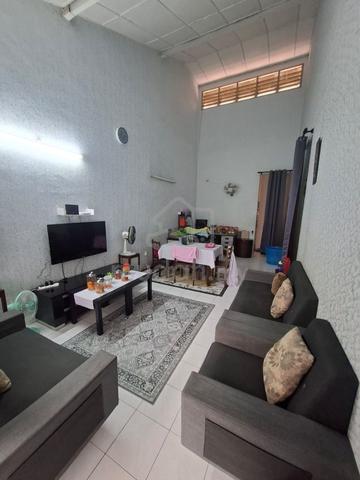 pasir gudang, 22x70, Full loan 1