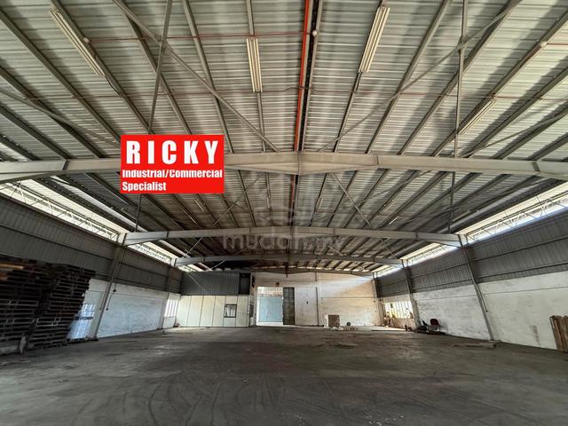 Factory For Rent at Bukit Minyak Industrial Area 1