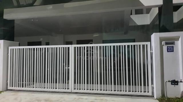 Rent Sri Sendayan Clover Resort (NEAR AMENITIES+GATED GUARDED) 1