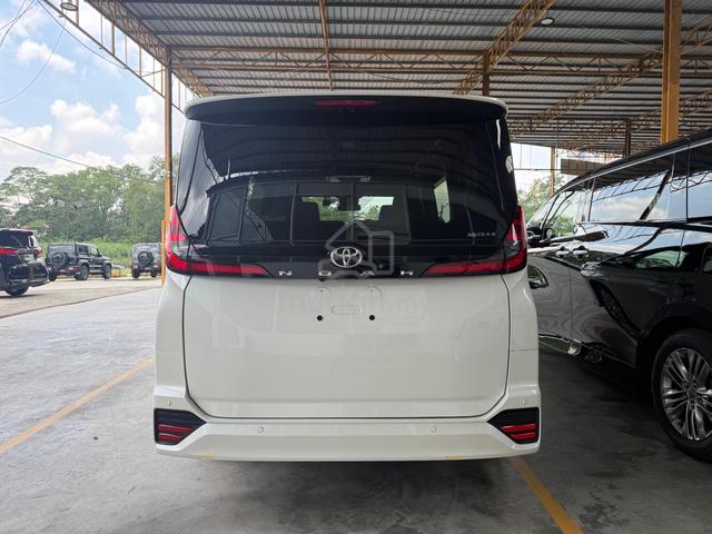2022 Toyota NOAH 2.0 S-G - 3