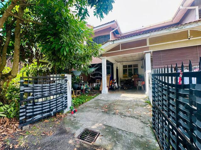 Facing Open 2 Storey Terrace Taman Seroja Salak Tinggi 1