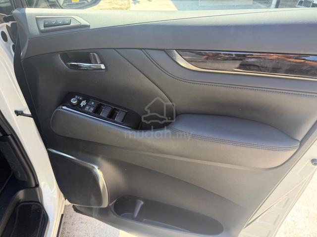 2021 Toyota ALPHARD 2.5 SC (A) - 4