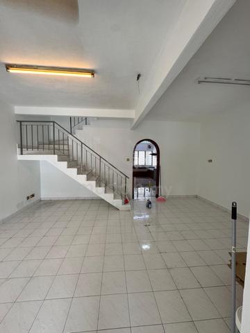 Taman usaha jaya Double Storey kepong 1