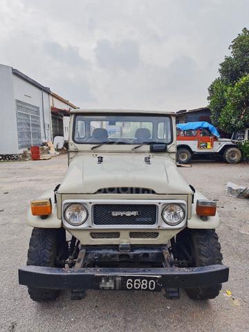 1982 Toyota LANDCRUISER HJ47 (M) - 3