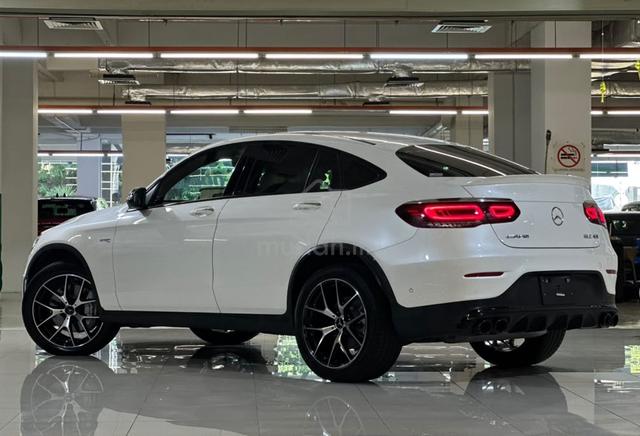 2022 Mercedes Benz GLC43 AMG 4MATIC COUPE - 4