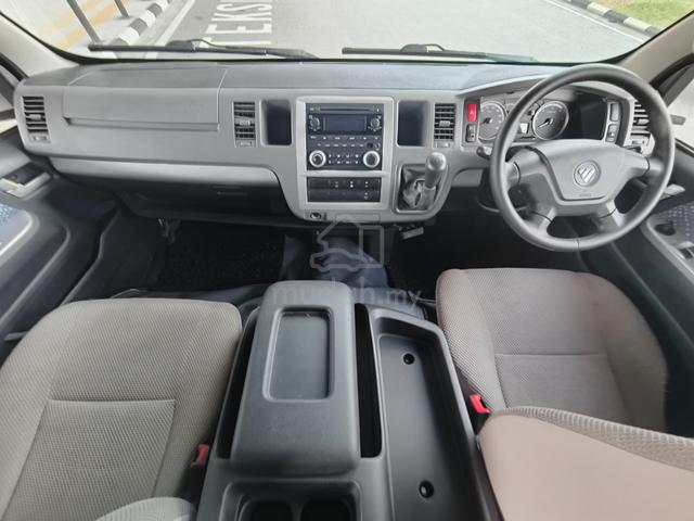 2014 Foton View 2.8 (M) 14 Seat Window van Diesel - 4