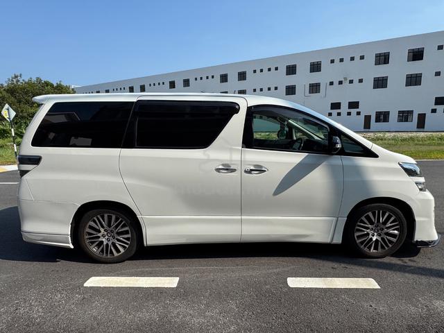 2010 Toyota VELLFIRE 3.5 Z (A) - 3