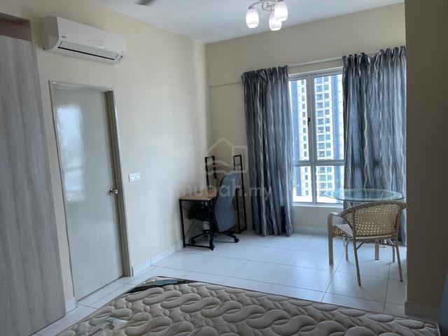 Fully Furnished Master Bedroom at Elite Height 1