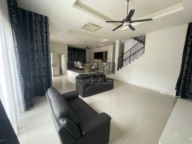 Double Storey Bungalow in Puteri 12 7r7b 1