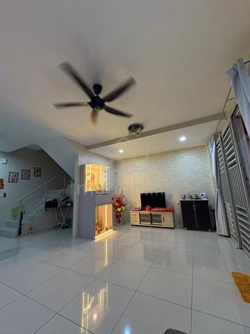 Fully furnished ground middle room 1